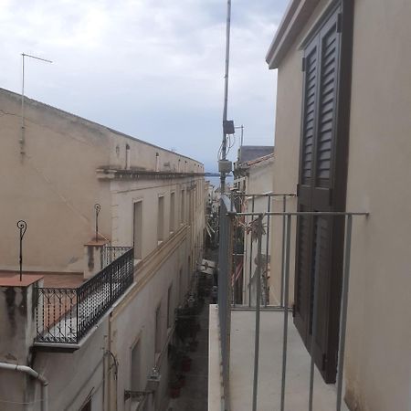 A Casa Dell'Artista Apartment Cefalu Ngoại thất bức ảnh